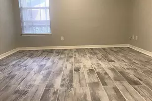 10200 Gandy Blvd N, Saint Petersburg, FL 33702 - Photo 7