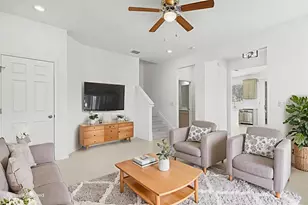 5786 Spotted Harrier Wy, Lithia, FL 33547 - Photo 11