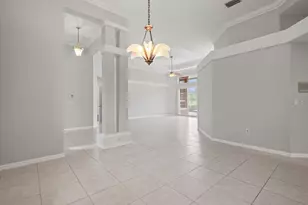 7303 Sawgrass Point Dr N, Pinellas Park, FL 33782 - Photo 19