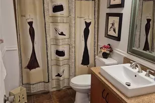 3028 Red Oak Ct, Palm Harbor, FL 34684 - Photo 7