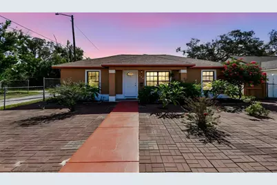 460 48th Street S, Saint Petersburg, FL 33711 - Photo 1