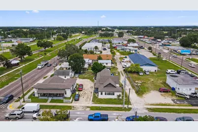 19 W Eagle Avenue, Eagle Lake, FL 33839 - Photo 1