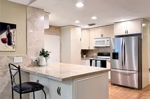 1135 Colony Arms Dr, Lakeland, FL 33813 - Photo 11