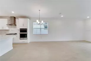 943 Signet Dr, Apollo Beach, FL 33572 - Photo 17