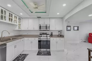 1501 Gulf Blvd, Clearwater Beach, FL 33767 - Photo 13