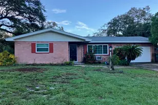 1221 12th Ct SW, Largo, FL 33770 - Photo 1