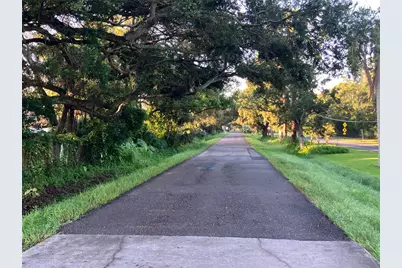 1221 12th Court SW, Largo, FL 33770 - Photo 13