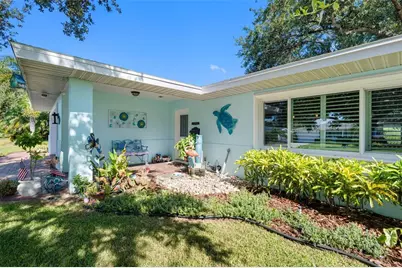1131 45th Avenue NE, Saint Petersburg, FL 33703 - Photo 17