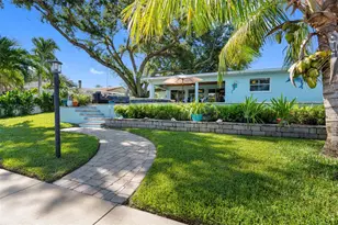 1131 45th Ave NE, Saint Petersburg, FL 33703 - Photo 57