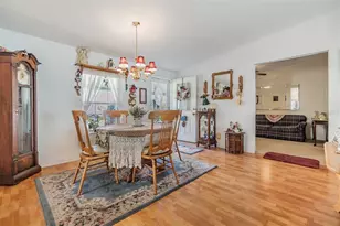 37340 Neukom Ave, Zephyrhills, FL 33541 - Photo 3