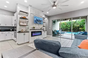 7514 Sea Mark Ct, Apollo Beach, FL 33572 - Photo 7