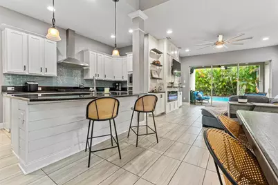 7514 Sea Mark Court, Apollo Beach, FL 33572 - Photo 5