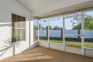 4140 Castlewood Dr, Holiday, FL 34691 - Photo 27