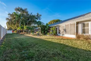 4140 Castlewood Dr, Holiday, FL 34691 - Photo 29