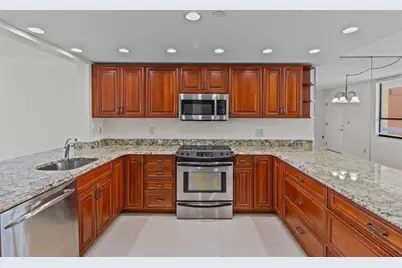 17900 Gulf Boulevard #11B, Redington Shores, FL 33708 - Photo 9