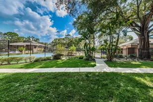 902 Lennox Rd W, Palm Harbor, FL 34683 - Photo 57