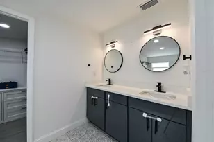 4114 W Olive St, Tampa, FL 33616 - Photo 15