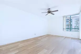 1520 Gulf Blvd, Clearwater Beach, FL 33767 - Photo 37