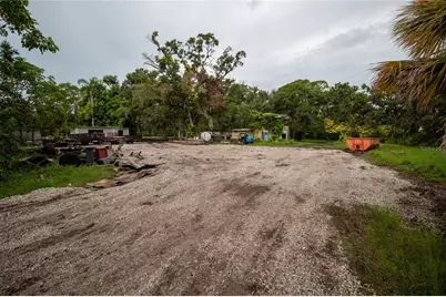 8405 Louisiana Street, Sarasota, FL 34243 - Photo 11