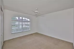 920 Villeroy Greens Dr, Sun City Center, FL 33573 - Photo 33