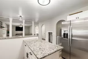 3207 Scenic Woods Dr, Deltona, FL 32725 - Photo 11