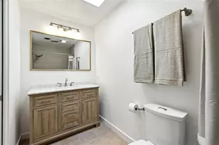 545 Boca Ciega Point Blvd N, Saint Petersburg, FL 33708 - Photo 25