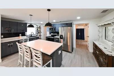 4114 W Olive Street, Tampa, FL 33616 - Photo 3