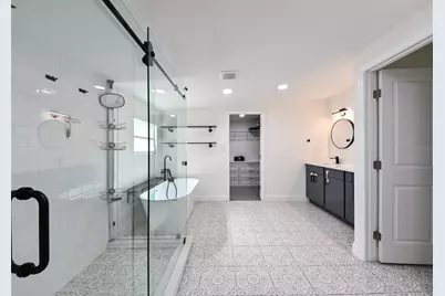 4114 W Olive Street, Tampa, FL 33616 - Photo 11