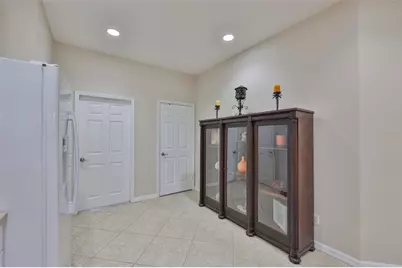 5831 Sunset Falls Drive, Apollo Beach, FL 33572 - Photo 13