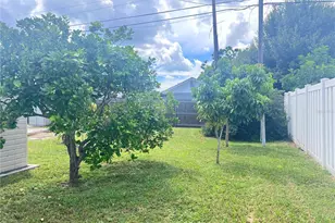 3612 71st St N, Saint Petersburg, FL 33710 - Photo 9