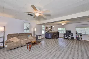 7515 Anna Ave, Gibsonton, FL 33534 - Photo 17