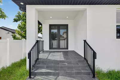 2719 W Saint John Street, Tampa, FL 33607 - Photo 43