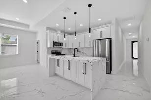 2719 W St John St, Tampa, FL 33607 - Photo 11