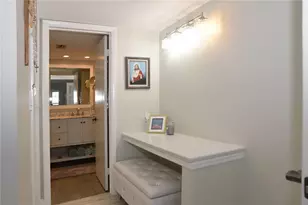 4900 Brittany Dr S, Saint Petersburg, FL 33715 - Photo 17