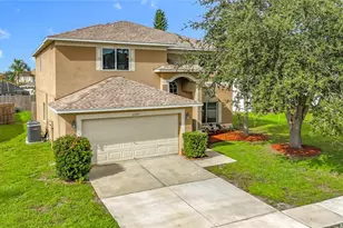 11125 Sailbrooke Dr, Riverview, FL 33579 - Photo 3