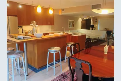612 NE 27th Avenue, Hallandale Beach, FL 33009 - Photo 15
