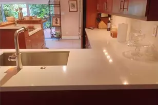 612 NE 27th Ave, Hallandale Beach, FL 33009 - Photo 13