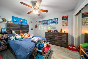 1404 N Palm Dr, Plant City, FL 33563 - Photo 17