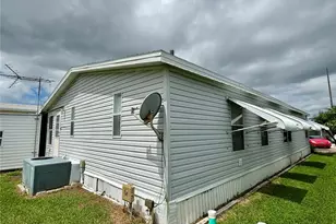 11300 124th Ave, Largo, FL 33778 - Photo 7