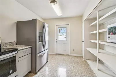 1101 81st Avenue N, Saint Petersburg, FL 33702 - Photo 15