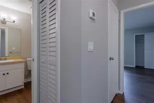 9209 Seminole Blvd, Seminole, FL 33772 - Photo 19