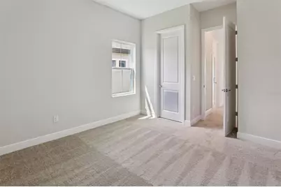 35418 Big Hawk Drive, Zephyrhills, FL 33541 - Photo 17