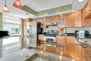 1400 Gulf Blvd, Clearwater Beach, FL 33767 - Photo 9