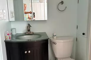 144 Americana Ct NE, Saint Petersburg, FL 33702 - Photo 15