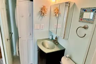 144 Americana Ct NE, Saint Petersburg, FL 33702 - Photo 15