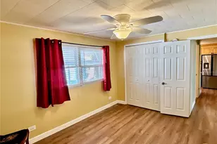 144 Americana Ct NE, Saint Petersburg, FL 33702 - Photo 19