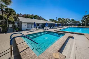 1400 Pine Glen Ln, Tarpon Springs, FL 34688 - Photo 7