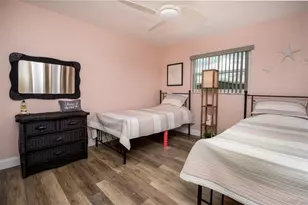 6569 Augusta Blvd, Seminole, FL 33777 - Photo 27