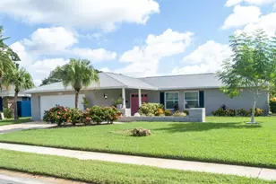 6569 Augusta Blvd, Seminole, FL 33777 - Photo 1