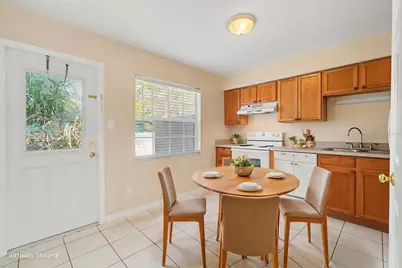 37240 Embassy Park Lane, Dade City, FL 33525 - Photo 3